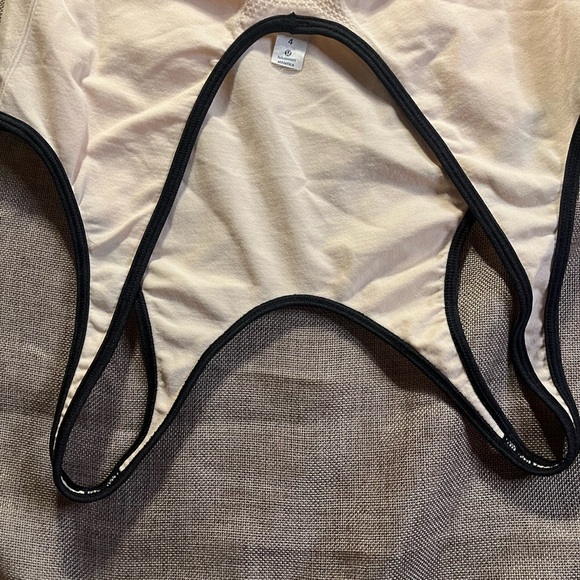 2/$30 LULULEMON In the Flow Tank - Heathered Butter Pink - Picture 3 of 6